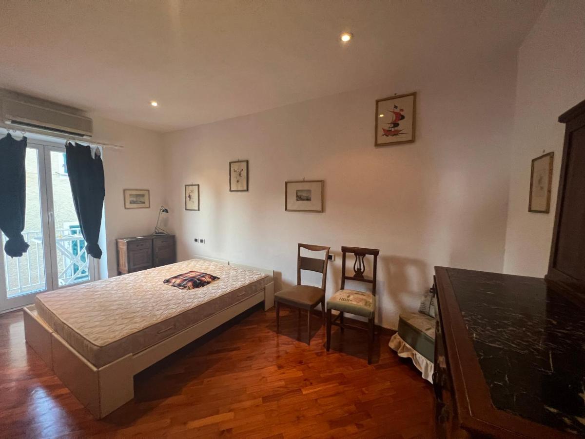 Trilocale Seaside - San Terenzo, Lerici Lägenhet Exteriör bild